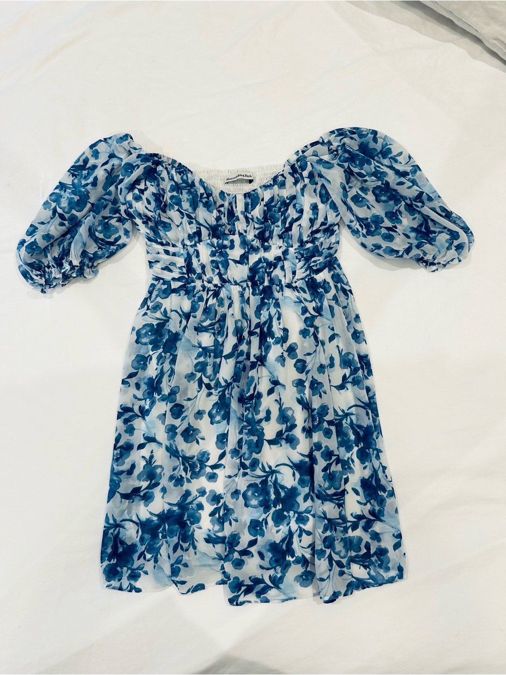 Blue Floral Emerson Puff
Sleeve Summer Dress